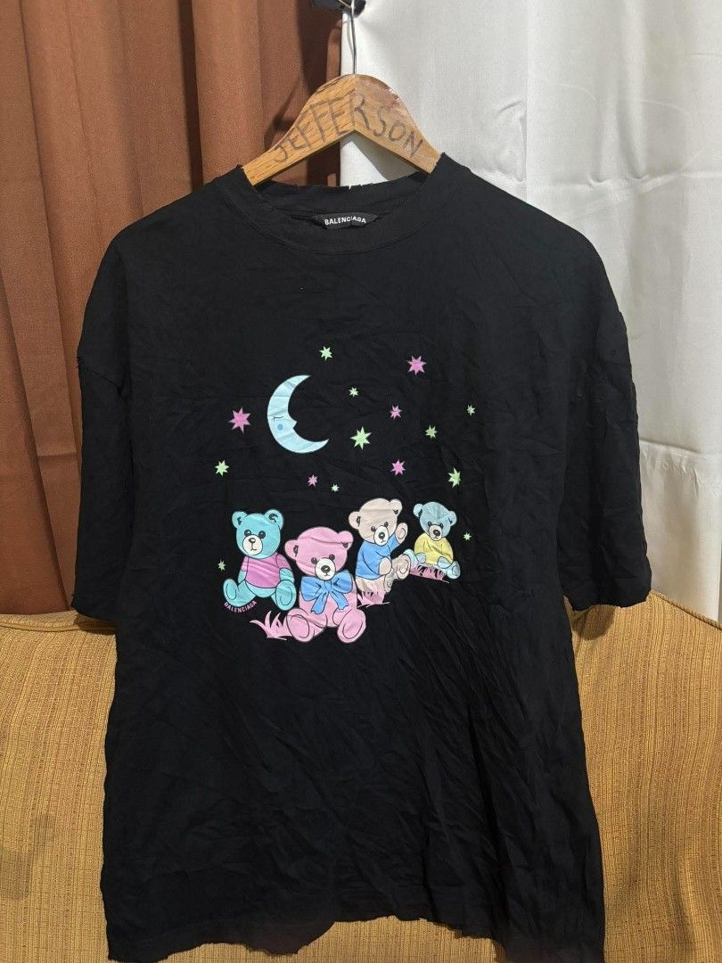 Balenciaga Teddy Bear (Category: Tshirts & Polo Shirts ) located in Manila. Submitted by _thriftyoubetter (Listing ID 1465981155, Image 1). Description: -BALENCIAGA DISTRESSED - Color Rate: 10/10 - Size: Medium - Condition: Excellent NO ISSUE.