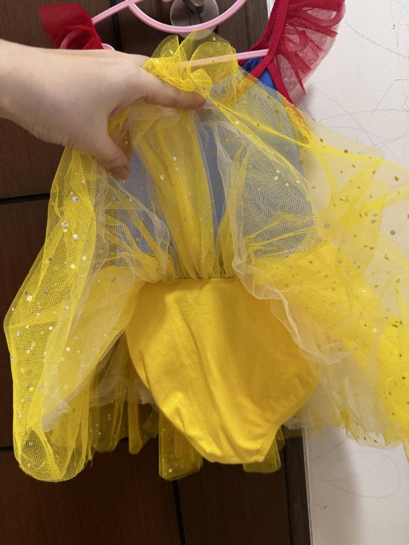 BALLET DRESS- SNOW WHITE THEME (Category: Babies & Kids Fashion) located in Quezon City. Submitted by amvilaine (Listing ID 1466028433, Image 3). Description: ✨ Used ONCE only 💙💛 Beautiful Snow White-inspired design 🎀 Red bow + ruffle sleeves ✨ Sparkly yellow tulle skirt 👗 Size: 100 💰 ₱400 only! Perfect for ballet class, recital, costume, or school events. 💕 📌 Preloved but in good condition 📦 Shipping available / first payment basis.