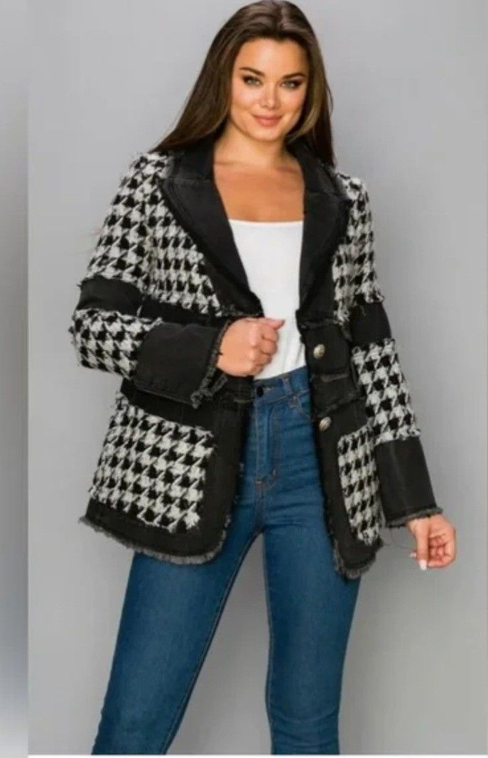Balmain Paris Black and White Houndstooth Denim blazer jacket (Category: Coats, Jackets and Outerwear) located in Manila. Submitted by PrinceDani.Clothing (Listing ID 1466142822, Image 1). Description: balmain houndstooth denim blazer jacket Medium 18in width 25in length excellent condition .