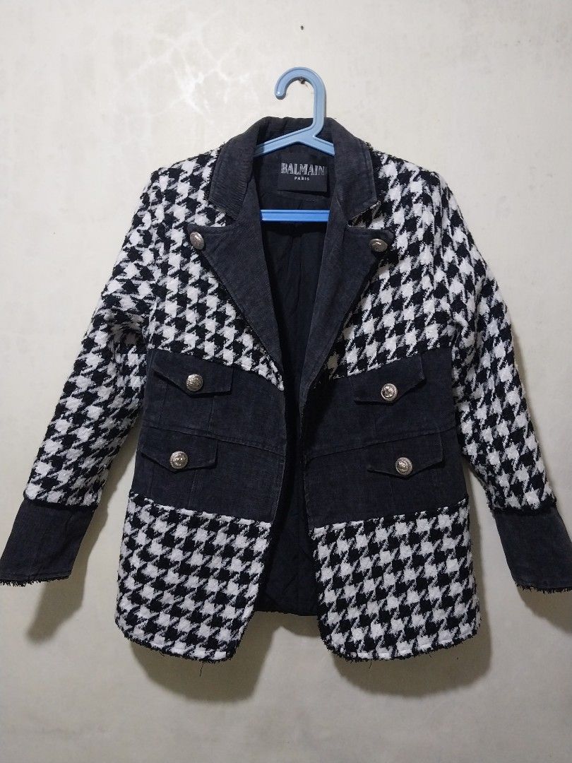 Balmain Paris Black and White Houndstooth Denim blazer jacket (Category: Coats, Jackets and Outerwear) located in Manila. Submitted by PrinceDani.Clothing (Listing ID 1466142822, Image 2). Description: balmain houndstooth denim blazer jacket Medium 18in width 25in length excellent condition .