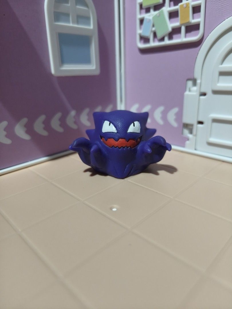 Bandai Finger Puppet - Haunter (Category: Action & Battle Toys) located in Taguig. Submitted by lilrootshop (Listing ID 1466099997, Image 1). Description: ***Crossposted*** Price: 80 AUTHENTIC First to pay basis. No COD. For item reservation, a down payment of 50% or 100 pesos (whichever is less) is required. Down payment is non-refundable. One month reservation only. Location: Taguig (near BGC) MOP: GCash / Maya / GoTyme.