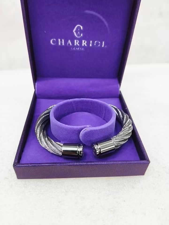Bangles (Category: Bracelets) located in Manila. Submitted by celstainlessjewelry (Listing ID 1466103368, Image 3). Description: Bangles Hypoallergenic quality No faded Non tarnish With box and paper bag pm me.
