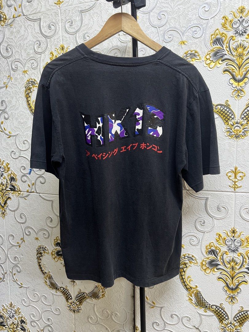 BAPE Shark Tee Black Purple Camo (Category: Tshirts & Polo Shirts ) located in Manila. Submitted by irenekaren57943 (Listing ID 1465991323, Image 2). Description: 𒊹︎𝐁𝐀𝐏𝐄 𝐒𝐡𝐢𝐫𝐭 ➤ 𝟐𝟐 𝐖 | 𝟐𝟖 𝐋 ➤ 𝟗.𝟓 | 𝐄𝐱𝐜𝐞𝐥𝐥𝐞𝐧𝐭 ➤ 𝐈𝐬𝐬𝐮𝐞: 𝐍𝐨 𝐓𝐚𝐠𝐬 .