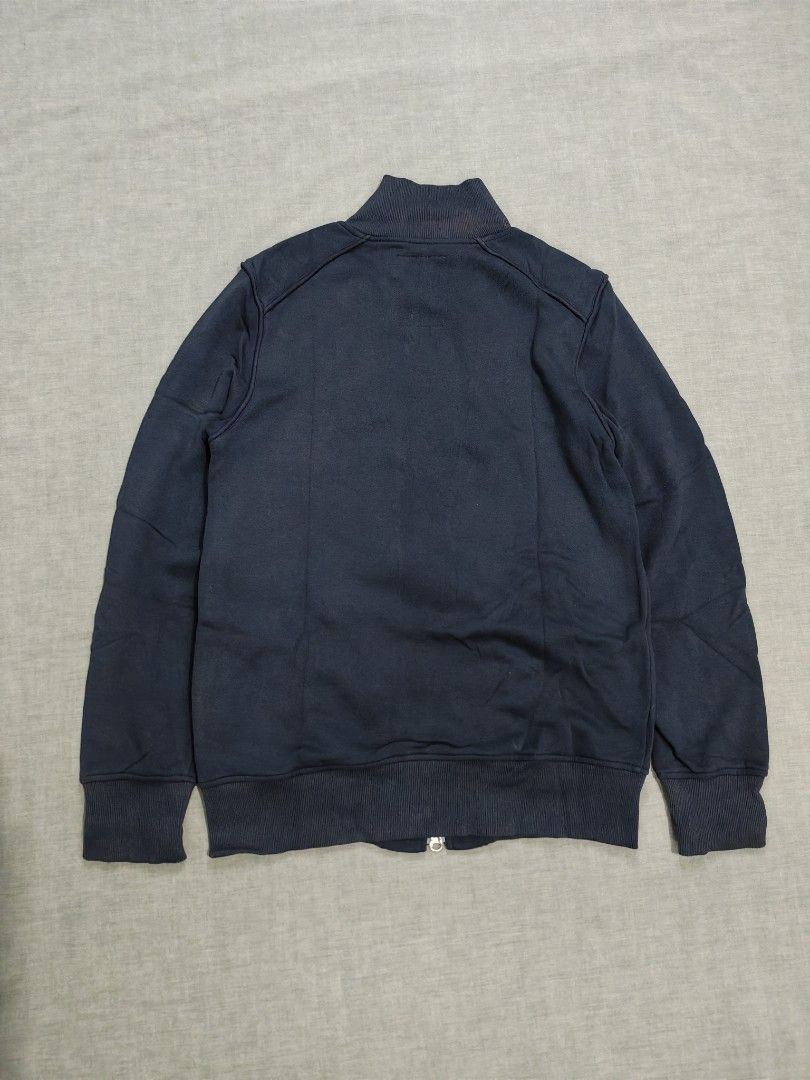 Baracuta zip sweatshirt (Category: Coats, Jackets and Outerwear) located in Baguio. Submitted by used_clothing2600 (Listing ID 1466096691, Image 2). Description: Baracuta zip sweatshirt size 38 good condition pit to pit 18.5 length 25.5 shoulders 15.5 sleeve length 24.5 P 950.
