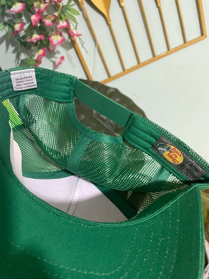 BASS PRO SHOPS MESH CAP (PRINT LOGO) (Category: Caps & Hats) located in Talisay. Submitted by captivating6115 (Listing ID 1466100143, Image 3). Description: AUTHENTIC BASS PRO SHOPS PRINT LOGO MESH CAP MONEY BACK IF PROVEN FAKED.
