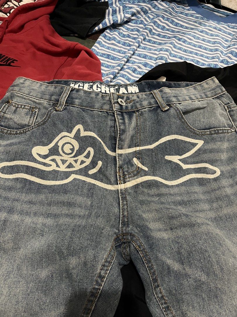 bbc icecream running dog pants (Category: Coats, Jackets and Outerwear) located in Pasay City. Submitted by metro_thrift (Listing ID 1466031443, Image 3). Description: no issue 34 waist lenght 42 leg open 7.5 thigh 10.5.