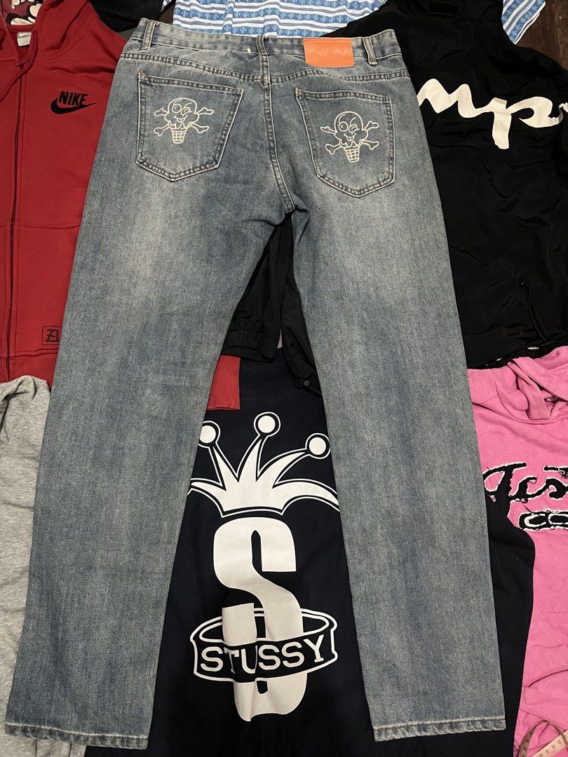 bbc icecream running dog pants (Category: Coats, Jackets and Outerwear) located in Pasay City. Submitted by metro_thrift (Listing ID 1466031443, Image 2). Description: no issue 34 waist lenght 42 leg open 7.5 thigh 10.5.