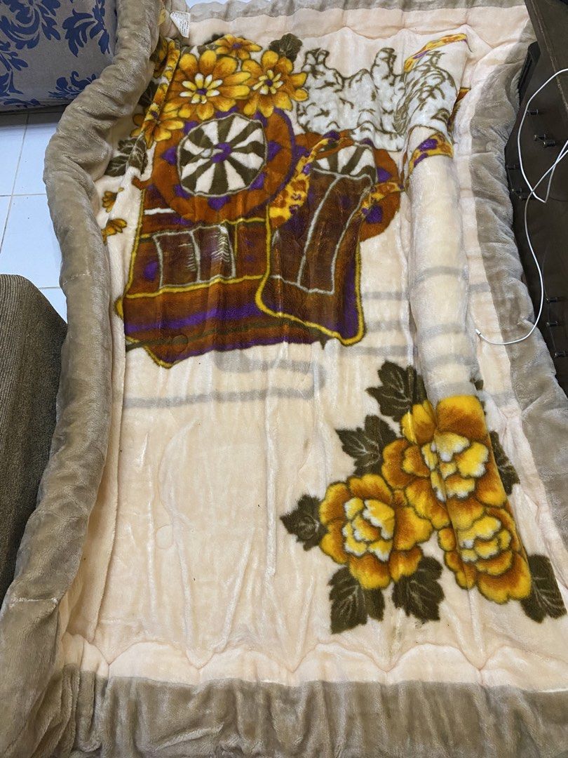 BED TOPPER (Category: Announcements) located in Manila. Submitted by nanzkie_2015 (Listing ID 1465970599, Image 2). Description: japan surplus .