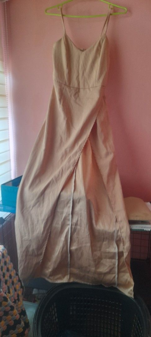 Beige Spaghetti Strap Midi Dress with Wrap Front (Category: Dresses) located in Manila. Submitted by sec0ndbloom (Listing ID 1466001378, Image 1). Description: - Color: Neutral beige (goes with everything!) - Style: Midi dress with a trendy wrap front - Straps: Delicate thin spaghetti straps - Fit: Comfortable elastic waistband at the back for easy wear - Skirt: Beautiful, breezy flowy skirt section.