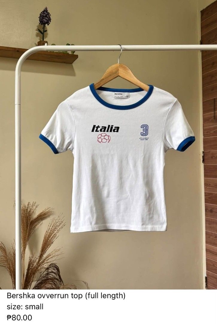 Bershka Italia Graphic Ringer Top (Category: Shirts) located in Manila. Submitted by engelinerlln (Listing ID 1466006525, Image 1). Description: .
