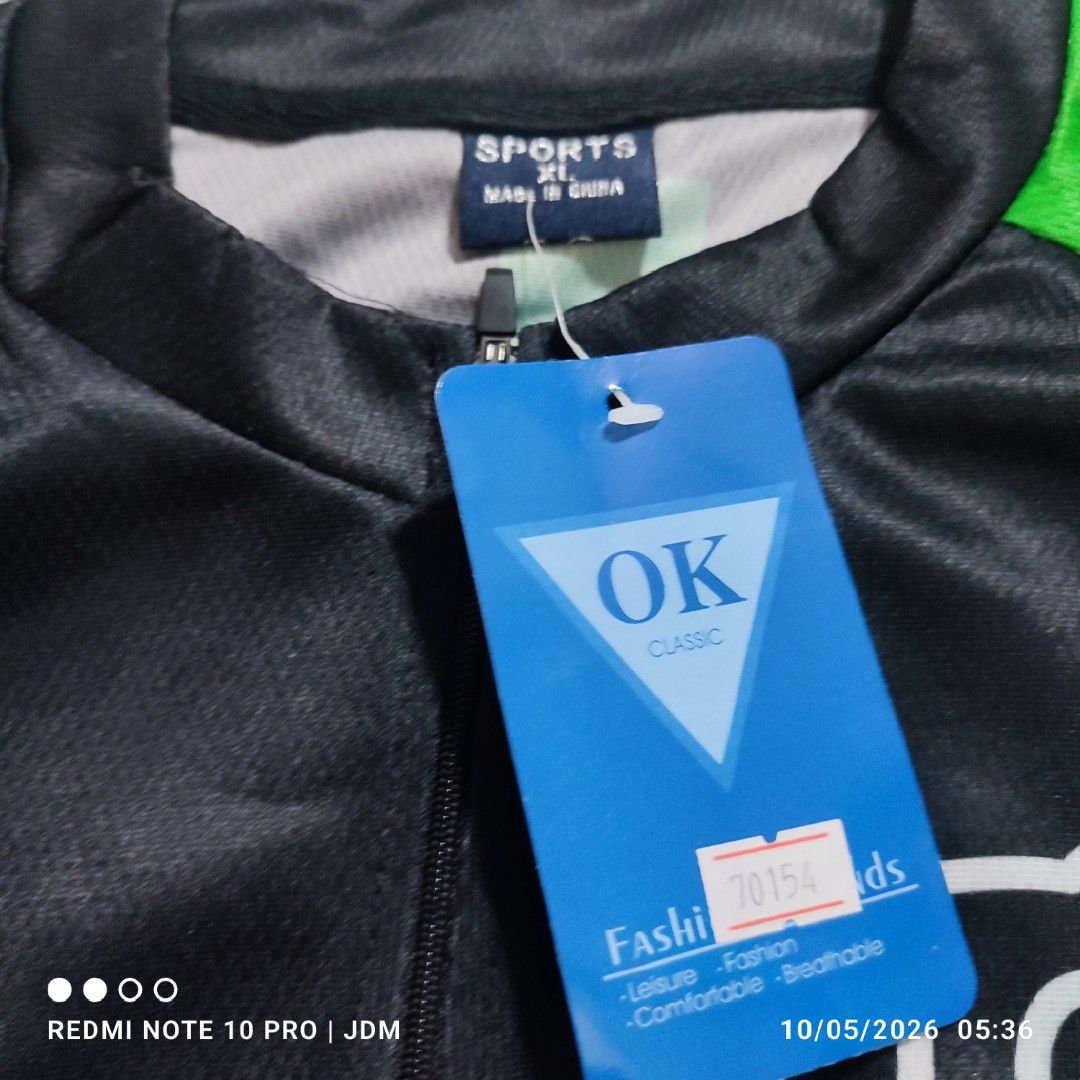 Bicycle Jersey (Category: Activewear) located in Antipolo. Submitted by klashnikov (Listing ID 1465965060, Image 2). Description: Selling bnew Bicycle Jersey, I have 2 different designs and colors Size:XL Dimes:w20xl25 Condition:Bnew ColorRate:10/10 Honest issue:none Payment option:Bank transfer,gcash,cash ₱250 only Pwede videocall for legitimacy Pwede pickup sa aking munting garahe waze (JDM thrift shop) Pwedeng meetup around upper Antipolo,pag 