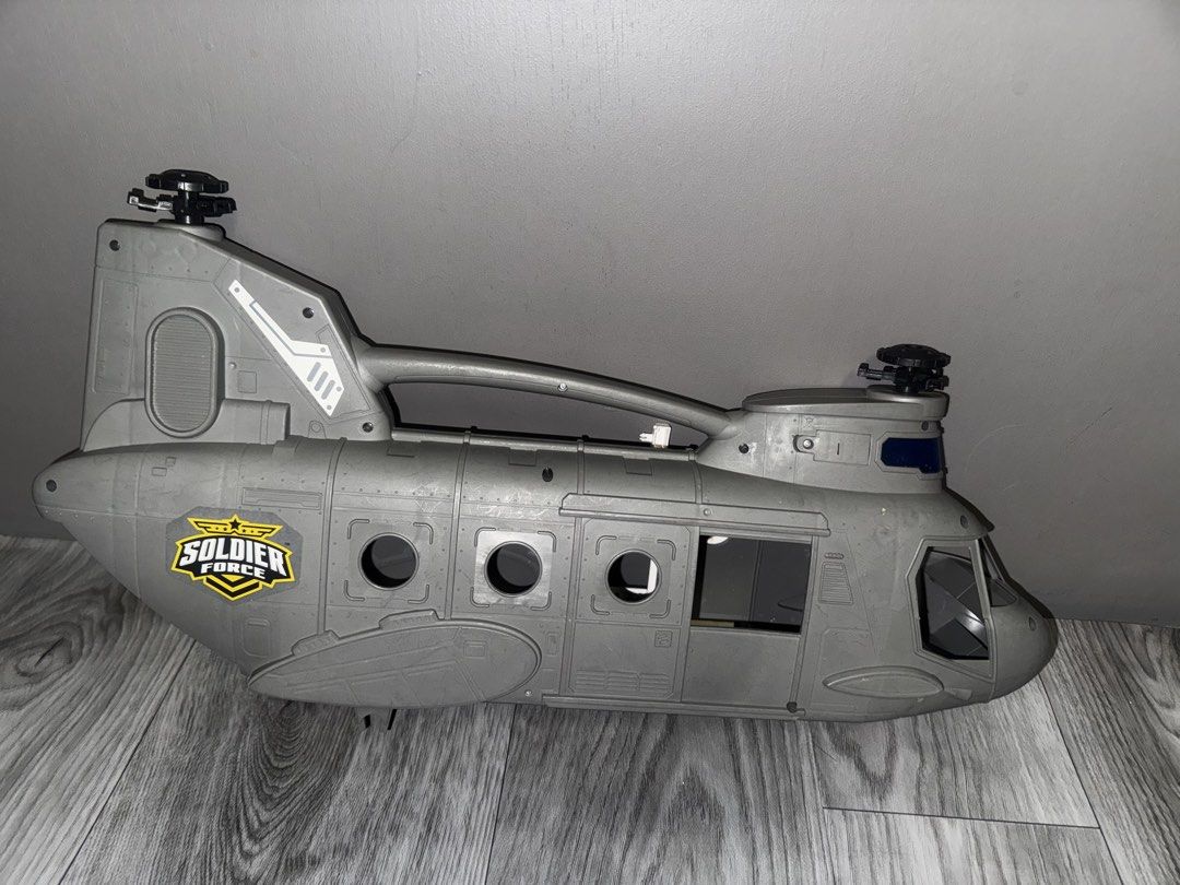 Big Helicopter (Category: Action & Battle Toys) located in Quezon City. Submitted by coolmomma (Listing ID 1466067386, Image 2). Description: Length 20 in. with battery,light and sounds.