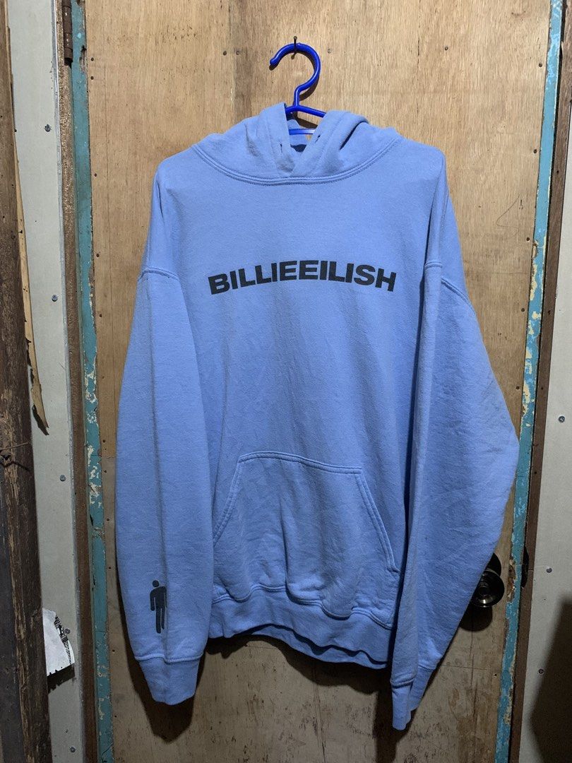 BILLIE EILISH HOODIE (Category: Coats, Jackets and Outerwear) located in Naga. Submitted by glicko_reiyuki08 (Listing ID 1465973221, Image 1). Description: Billie Eilish Hoodie Measurements: Width: 21.5 Length: 26 Condition: Excellent Color rate: 9/10 Issue: Minimal stains, missing lace 400+sf.