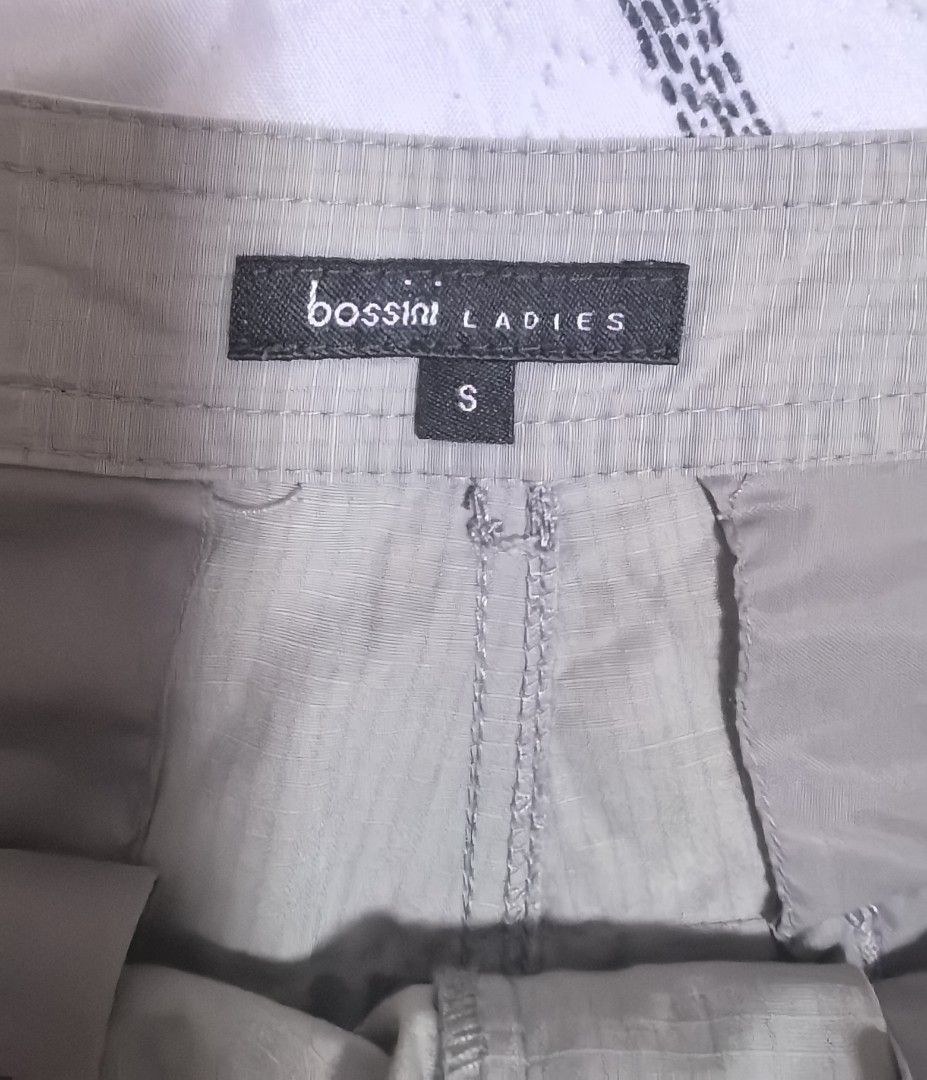 Bissini Jeans, Size 28 (Category: Jeans) located in Naga. Submitted by princessta62477 (Listing ID 1466106042, Image 3). Description: .