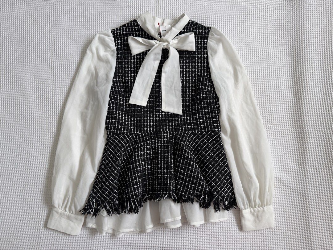 Black and White Tweed Bow Blouse (Category: Blouses) located in Baguio. Submitted by blnxxx (Listing ID 1466108054, Image 1). Description: GRL Dress Top Brand new.