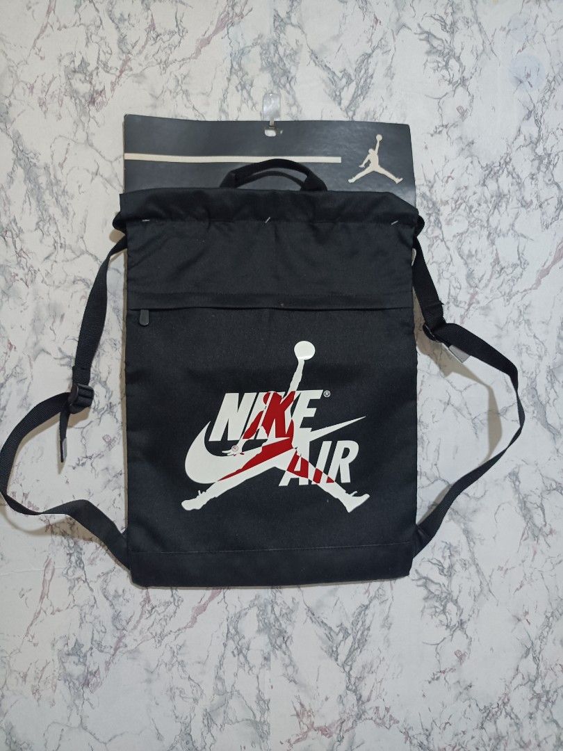 Black bag (Category: Announcements) located in Cainta. Submitted by jhenjjd06 (Listing ID 1466022825, Image 1). Description: for sale Brand new DM me if interested.