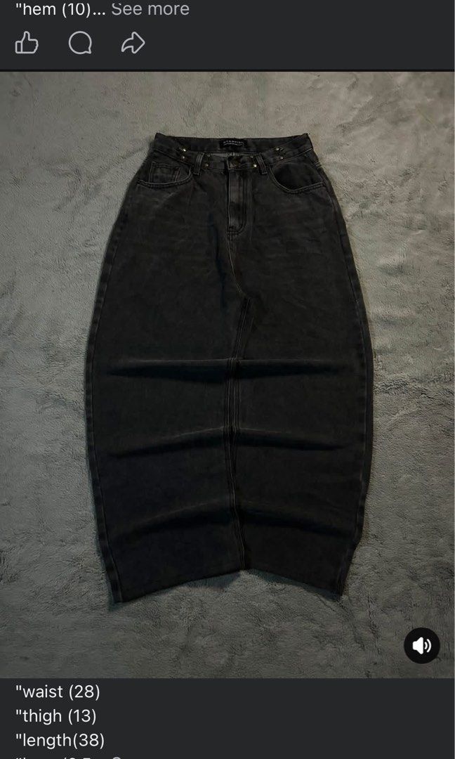 BLACK BAGGYPANTS (Category: Jeans) located in Kapalong. Submitted by justinfinds8 (Listing ID 1465987865, Image 1). Description: ship na.