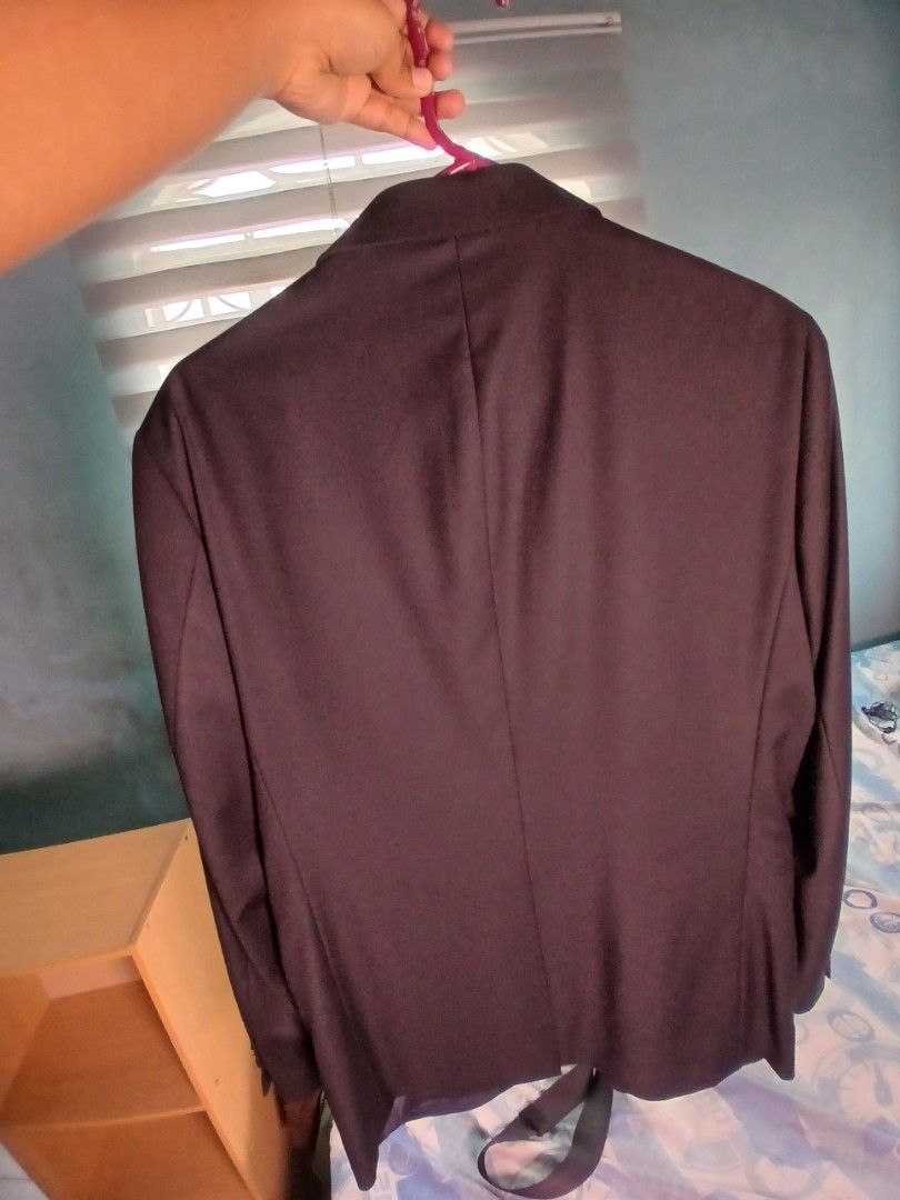 Black Coat (Category: Coats, Jackets and Outerwear) located in Quezon City. Submitted by ajezreel.13 (Listing ID 1466151559, Image 2). Description: Available Pre-loved black coat. Good condition like brand new..