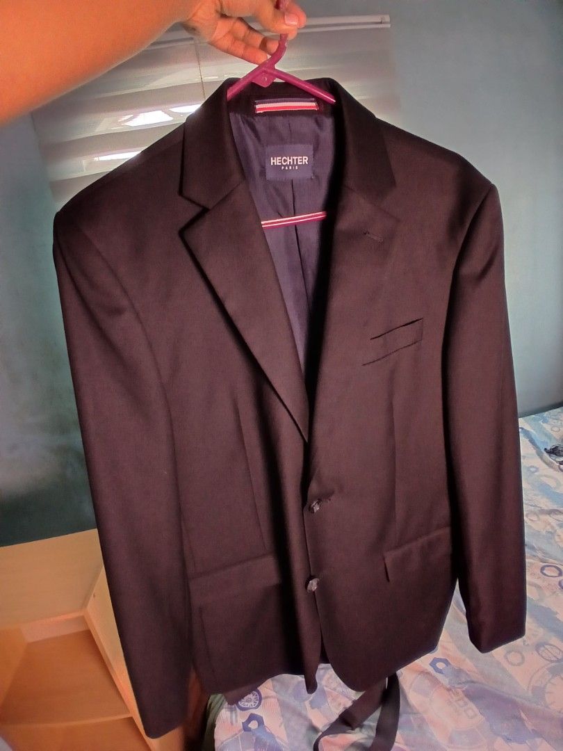 Black Coat (Category: Coats, Jackets and Outerwear) located in Quezon City. Submitted by ajezreel.13 (Listing ID 1466151559, Image 1). Description: Available Pre-loved black coat. Good condition like brand new..