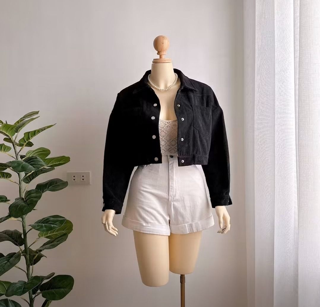 Black Corduroy Cropped Jacket (Category: Coats, Jackets and Outerwear) located in Bulacan. Submitted by thevintagecorner (Listing ID 1466101222, Image 1). Description: - Color: Black - Color rate: 10/10 - Material: Sturdy yet comfortable corduroy - Design: Cropped fit, button-up front, collared neckline, and chest pockets - Style: Structured fit, perfect for layering in cooler weather - Pairing: Looks great with shorts or high-waisted denim - Con