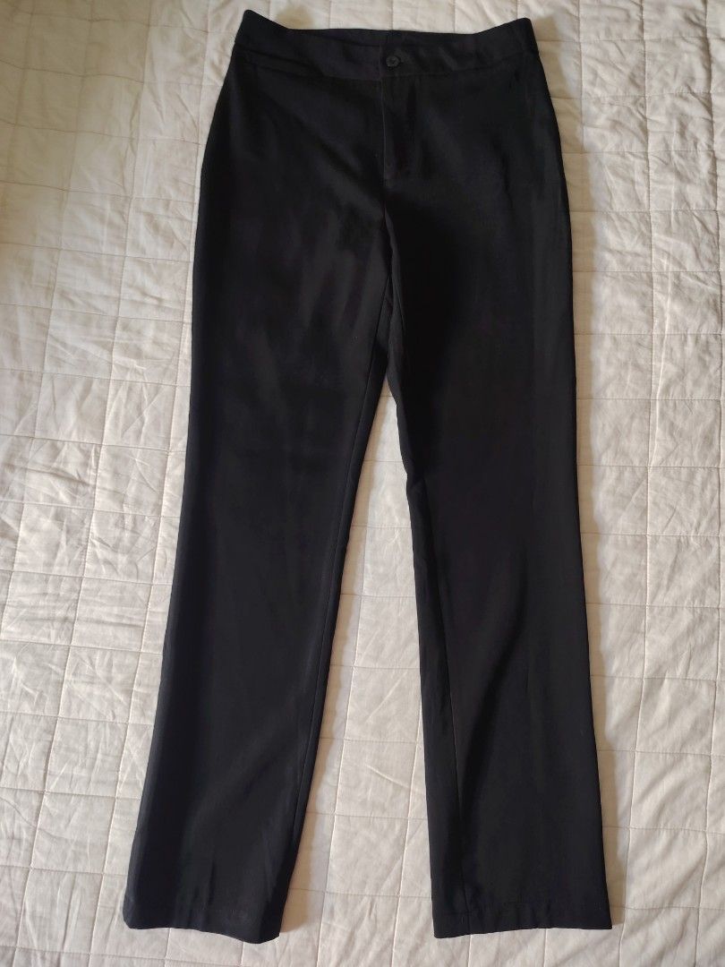 Black High-Waisted Straight Cut Trouser (Category: Other Bottoms) located in Tarlac. Submitted by your_finds (Listing ID 1466033650, Image 1). Description: Description: - Medium on tag - Color black - 1 hidden pocket Condition: 9/10 / Very good condition Medida size (inch) Waist: 26 Length: 38.