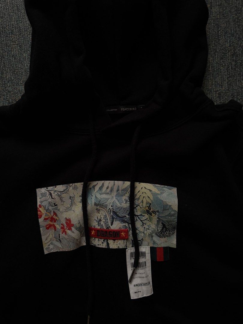black hoodie (Category: Coats, Jackets and Outerwear) located in Rizal. Submitted by wornbyparis (Listing ID 1466028514, Image 3). Description: .