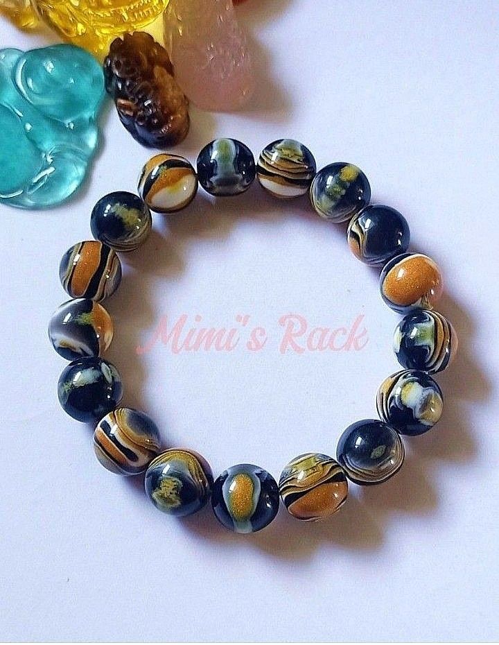 BLACK, YELLOW & WHITE SEA WILLOW BRACELET (Category: Bracelets) located in Taguig. Submitted by mimisrack (Listing ID 1466150654, Image 2). Description: 🖤💛Bold tricolor bracelet blending grounding strength, positivity, and calm balance -Black tones symbolize protection, strength, and grounding energy -Yellow tones represent optimism, confidence, and joyful vitality -White tones promote peace, clarity, and emotional harmony -Balanced color combi