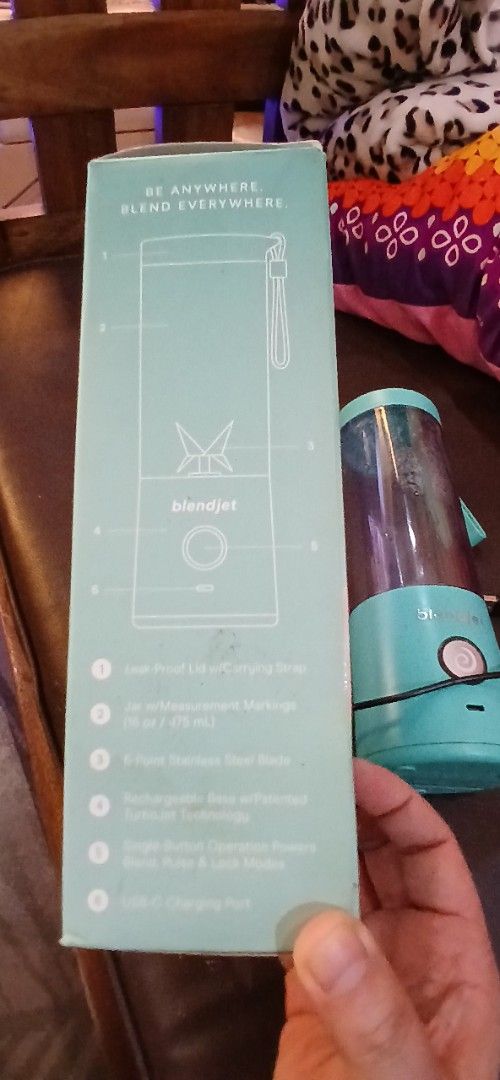 BlendJet 2 Portable Blender (Category: Juicers, Blenders & Grinders) located in Marikina City. Submitted by darthvader888 (Listing ID 1466072143, Image 3). Description: - Authentic teal BlendJet portable blender - Includes original box and USB-C charging cable - 16 oz capacity jar with clear measurement markings - Powerful 6-point stainless steel blade with TurboJet tech - Simple one-button operation featuring pulse and lock modes - Ideal for smo