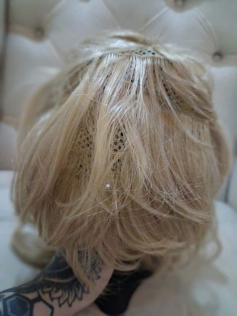 Blonde short hair wig (Category: Hair) located in Manila. Submitted by morocopipe (Listing ID 1466097899, Image 3). Description: .