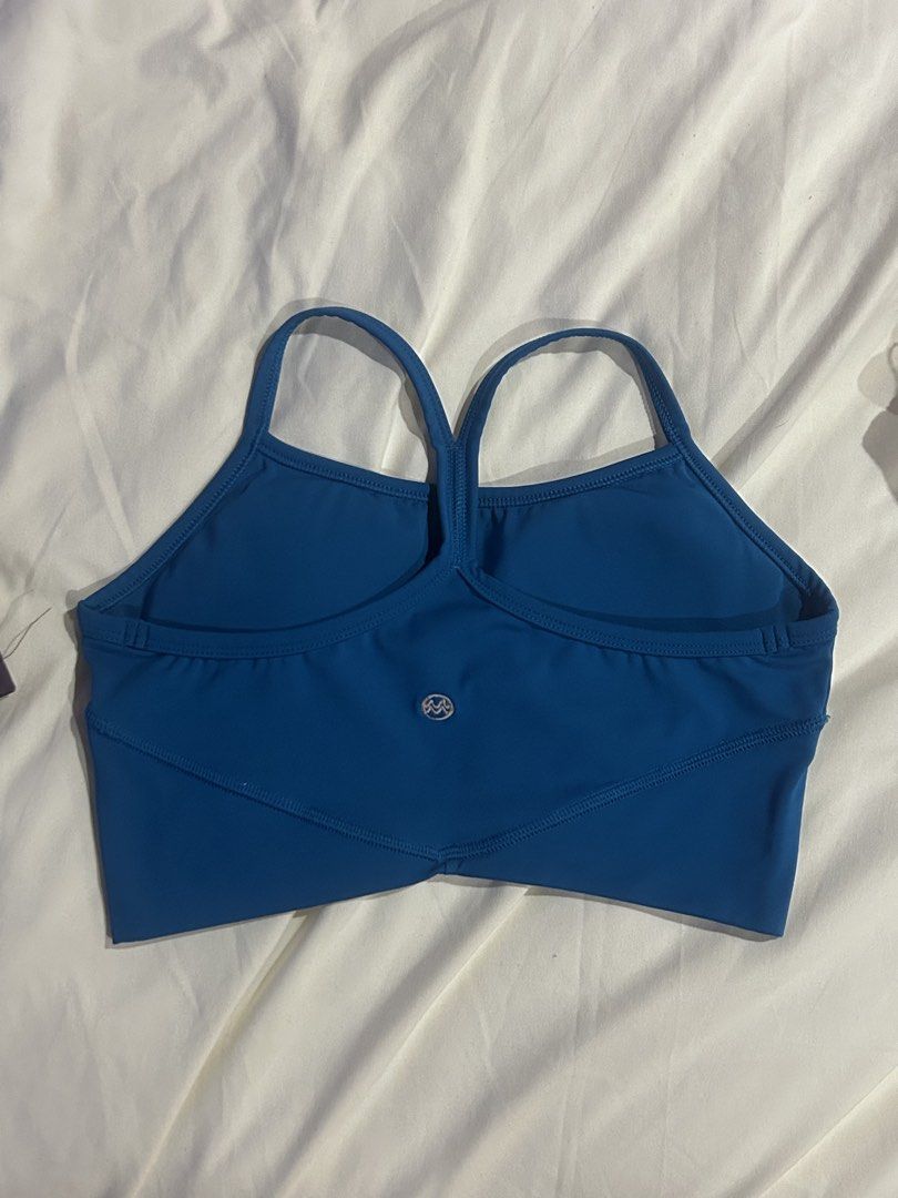 Blue Yoga Cropped Tank (Category: Activewear) located in Cebu City. Submitted by shopmikascloset (Listing ID 1466051626, Image 2). Description: Fits XS-S Padded Barely used For yoga, pilates, barre, etc.