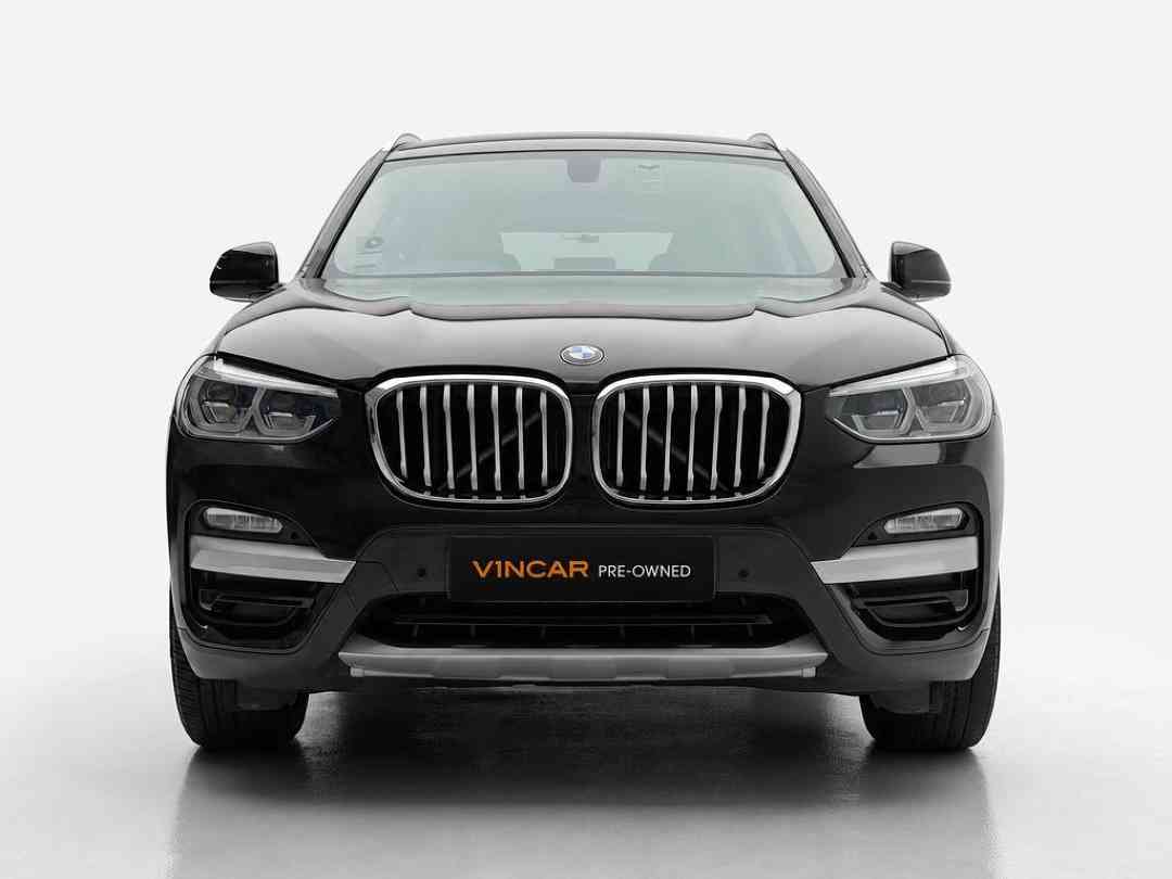 (Category: ) located in . Submitted by vincar_pre-owned (Listing ID 1465968374, Image 1). Description: .