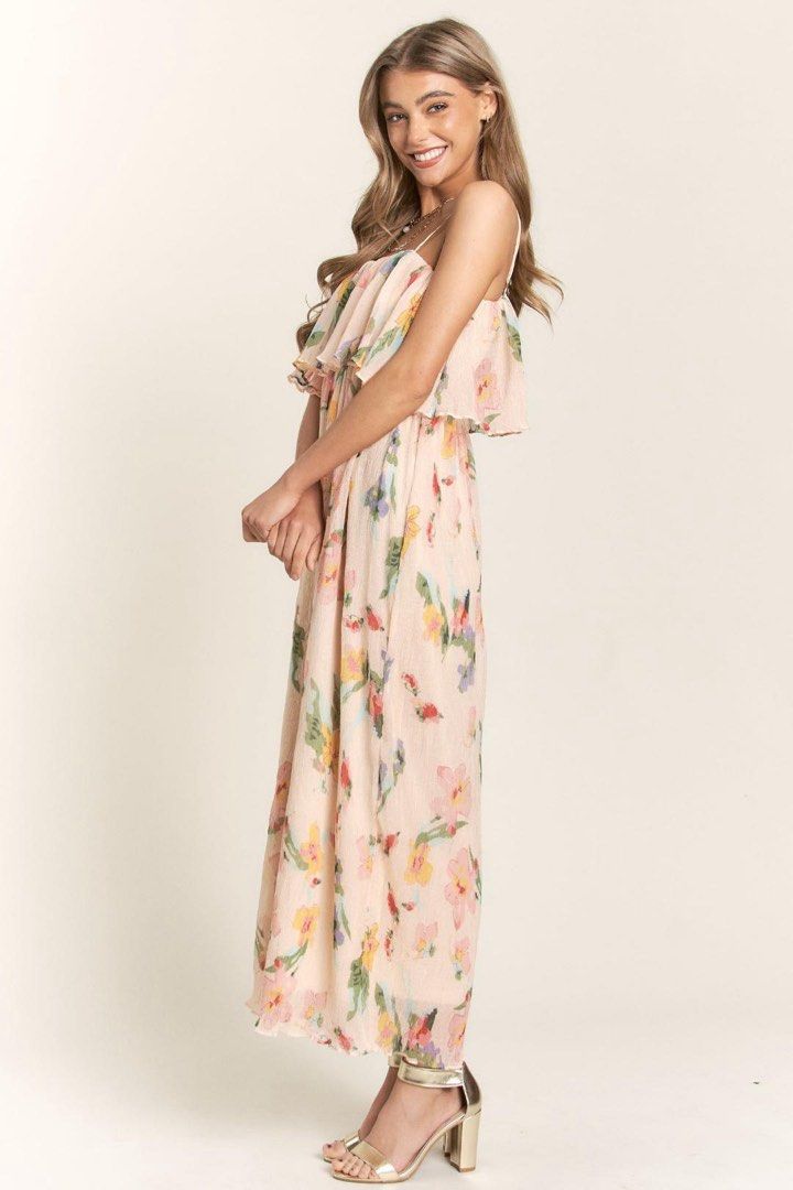 BNWT MAPLE RUFFLED BODICE SPAGHETTI STRAPS MAXI DRESS (Category: Dresses) located in Quezon City. Submitted by fashionblvdph02 (Listing ID 1465981659, Image 2). Description: fits med to large waist 25-36”; length 53” gathered waist with adjustable straps CLASSY and comfy when worn.