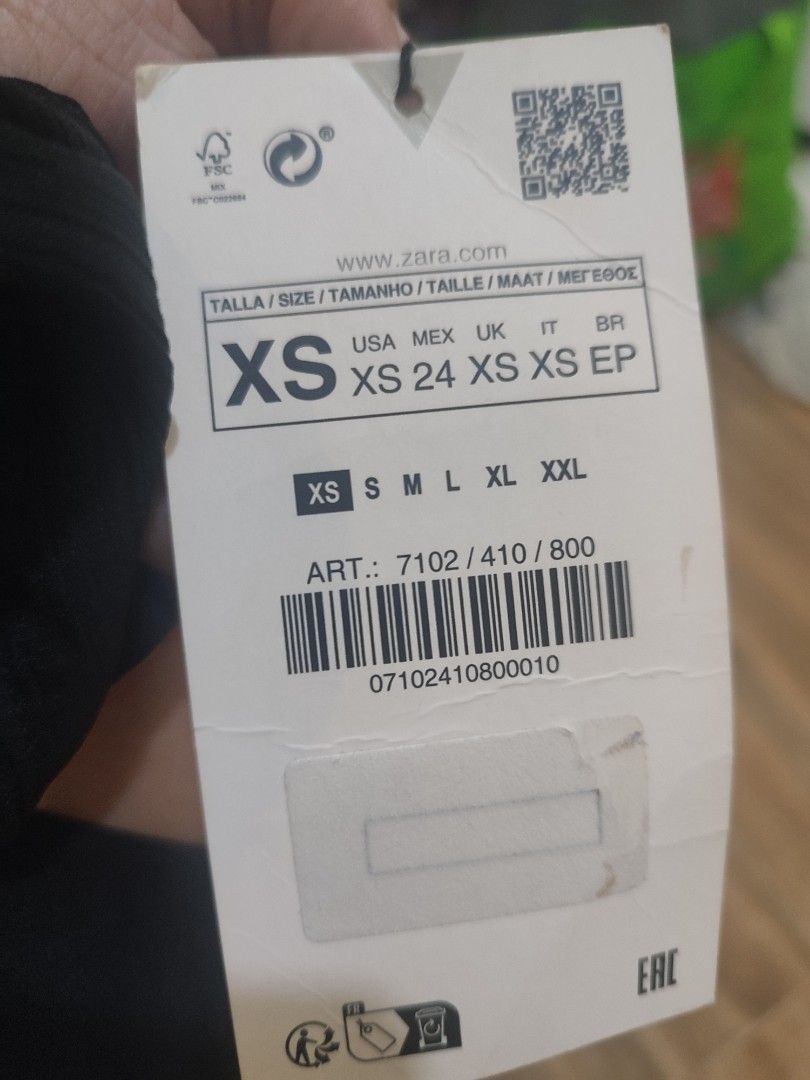 BNWT Zara dress (Category: Dresses) located in Manila. Submitted by allauthenticmanila (Listing ID 1466060894, Image 3). Description: No issues.