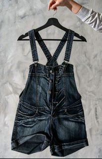 (Category: ) located in . Submitted by ZHOEYCLOTHING (Listing ID 1466053702, Image 1). Description: .