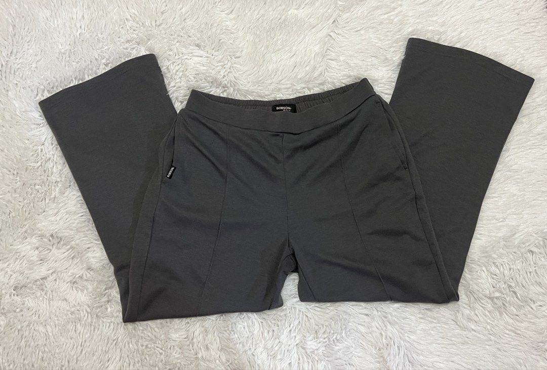 Bobson Gray Sweatpants Joggers Lounge Pants (Category: Joggers) located in Tuguegarao City. Submitted by love_clothies (Listing ID 1465960298, Image 1). Description: - Brand: Bobson - Color: Gray - Style: Straight cut with front center seam details - Waistband: Elastic for maximum comfort - Features: Small brand label near the pocket, soft fabric - Best for: Lounging at home or running errands - Width: 15 inch (21 inch max), Length: 37 inch.