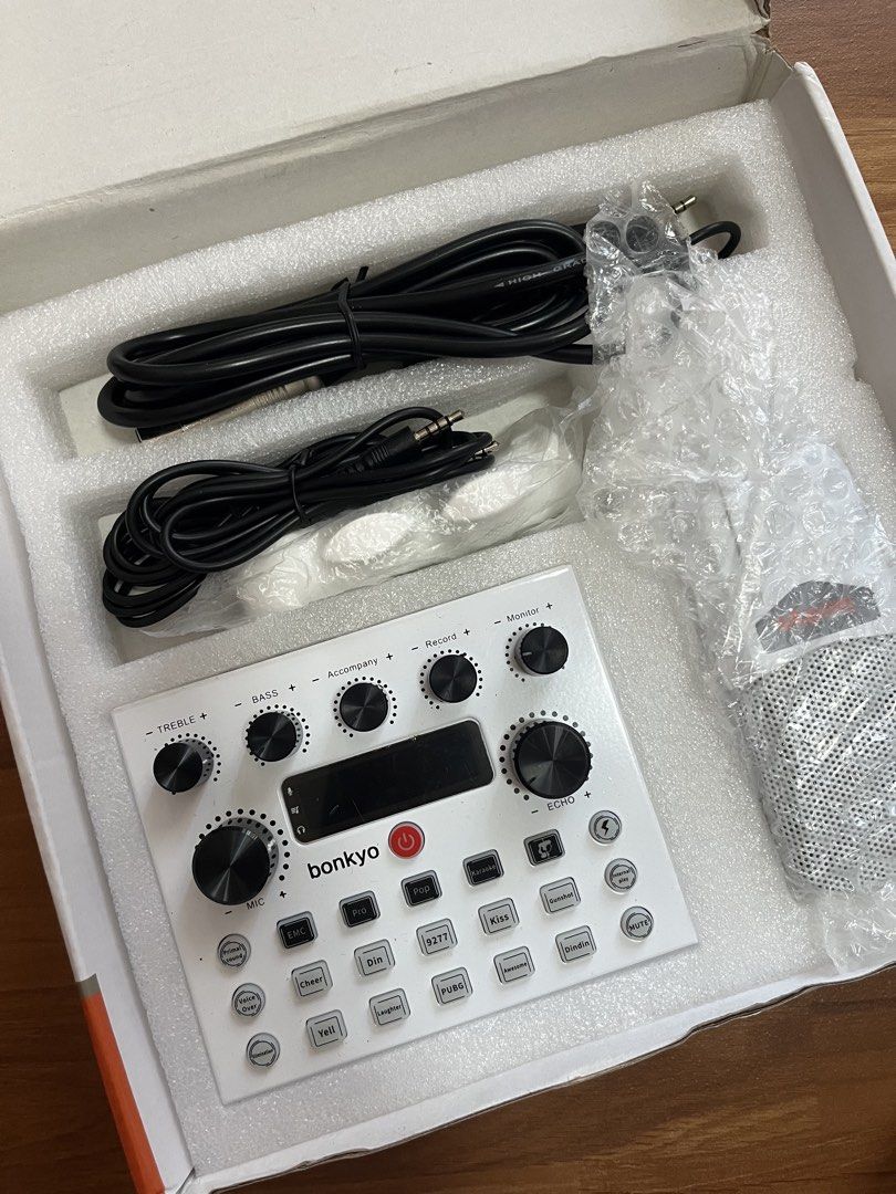 bonkyo soundcard (Category: Soundbars, Speakers & Amplifiers) located in Calamba. Submitted by ziannaalex29 (Listing ID 1466033596, Image 2). Description: bnew no issue.