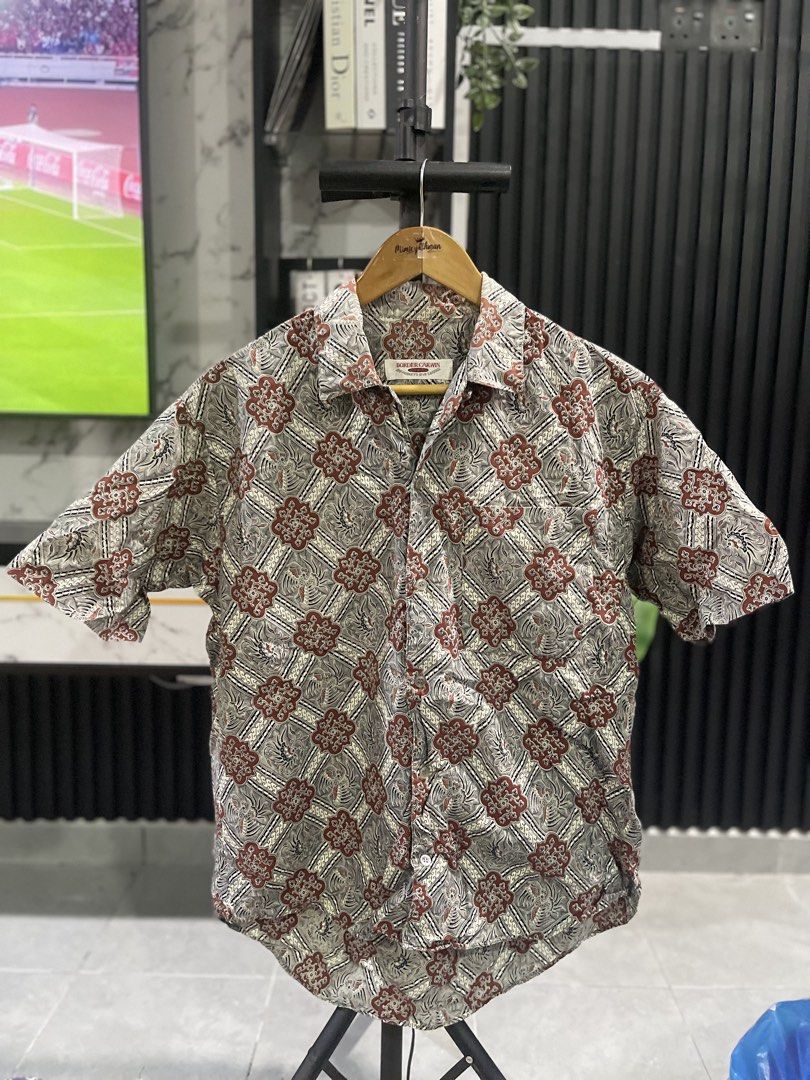 BORDER CARWIN (Category: Tshirts & Polo Shirts) located in Kota Bharu. Submitted by mr_keem (Listing ID 1466095009, Image 1). Description: BORDER CARWIN PIT 22.5 x 27.5 Condition ada defect boleh rujuk gambar Rm 30 dfod.