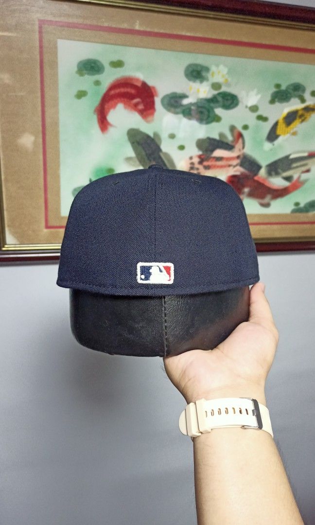 BOSTON RED SOX (On-field) (Category: Caps & Hats) located in Bulacan. Submitted by capscene (Listing ID 1465986185, Image 3). Description: BOSTON RED SOX (Official On-field) Size: 7 1/4 •Excellent condition •100% legit -₱ 1,450 only DM SA FB PAGE: "Cap $cene" 📥.