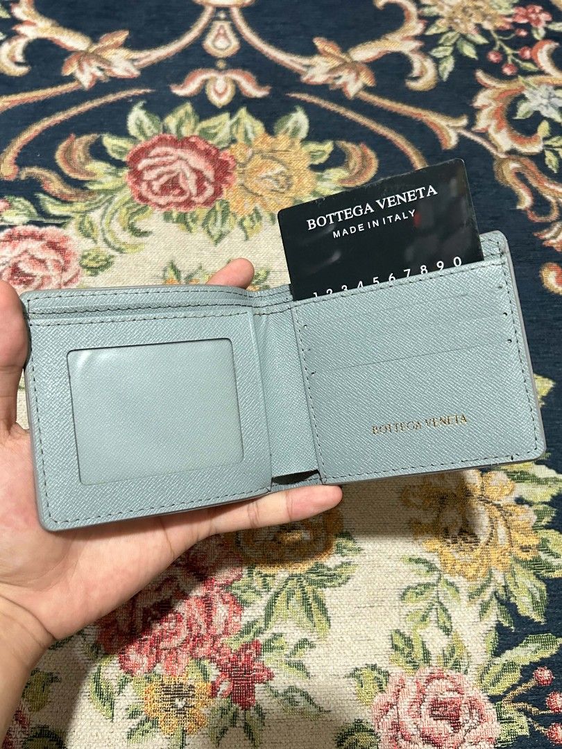 Bottega Veneta Gray Wallet (Category: Wallets & Card Holders) located in Manila. Submitted by miyuuorallo (Listing ID 1466116329, Image 2). Description: bottega veneta gray wallet brandnew can fit many cash & cards 300 + ship 📍Manila.
