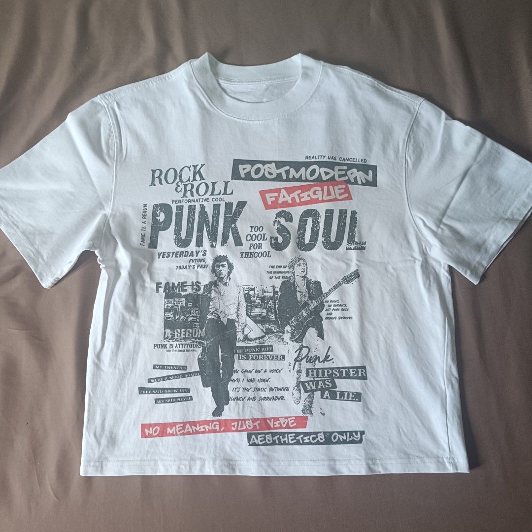 Boxy Rock & Roll Shirt *Size S* (Category: Tshirts & Polo Shirts ) located in Minglanilla. Submitted by mikeysells_ (Listing ID 1465961570, Image 1). Description: cebu, minglanilla loc df + item meet-up or maxim 📦 can ship via j&t express 📦 ✅ payment first via gcash ✅ 📩 df + item 📩 thrifted 10/10 condition honest issue: none 20 x 23.