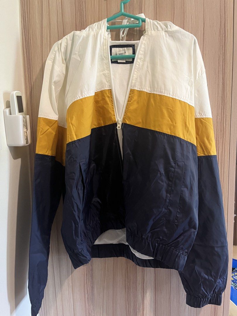 Branded Jackets/ Sweaters/ Zip Ups/ Half Zips (Category: Coats, Jackets and Outerwear) located in Rizal. Submitted by kissesdecastro (Listing ID 1465966542, Image 3). Description: 🛍️250 EACH JACKET🛍️ All authentic - branded Brands: h&m, f21, uniqlo, routine (igshop) No holes, no issues DOP: Online transfer MOD: jnt/ lalamove .