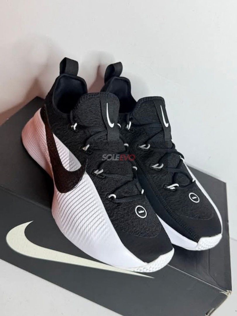 Bron TR 1 "Black White" (Category: Sneakers) located in Pasig City. Submitted by soleevo (Listing ID 1466064506, Image 2). Description: Bron TR1 "Black White" - Brandnew -Size: 9.5 US mens/ 11 womens - Php 3,250 - with box “Can send additional pictures.” Payment first policy. Location: Pasig City Facebook: Sole Evo Instagram: @sole.evo Disclaimer: We are not associated, affiliated with any brands that is posted. All intellectual property and trad