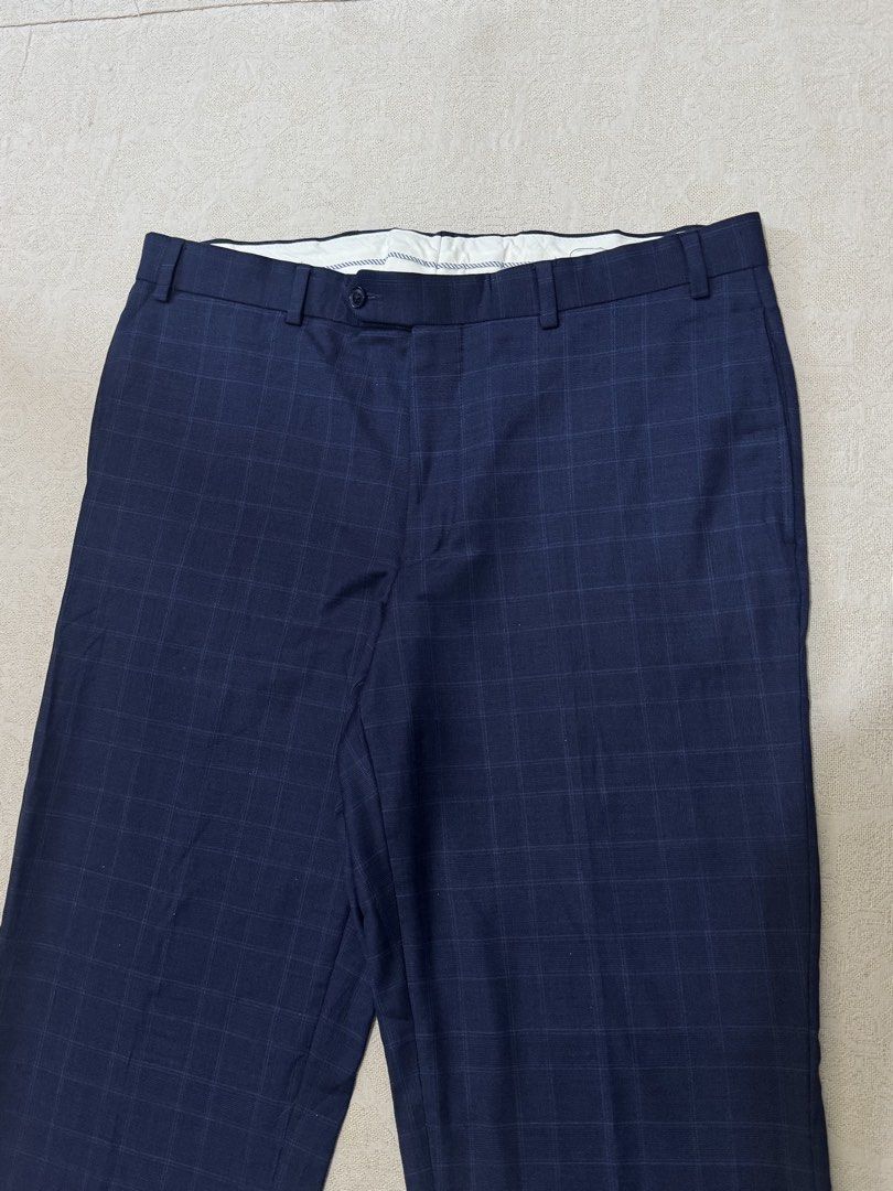 Brooks Brothers Trousers (Category: Trousers) located in Angeles City. Submitted by luigisells (Listing ID 1466130657, Image 3). Description: Size 36 Excellent Condition Issue/s: none * good as new MOP: Gcash or Bank Transfer Courier: J&t Express.