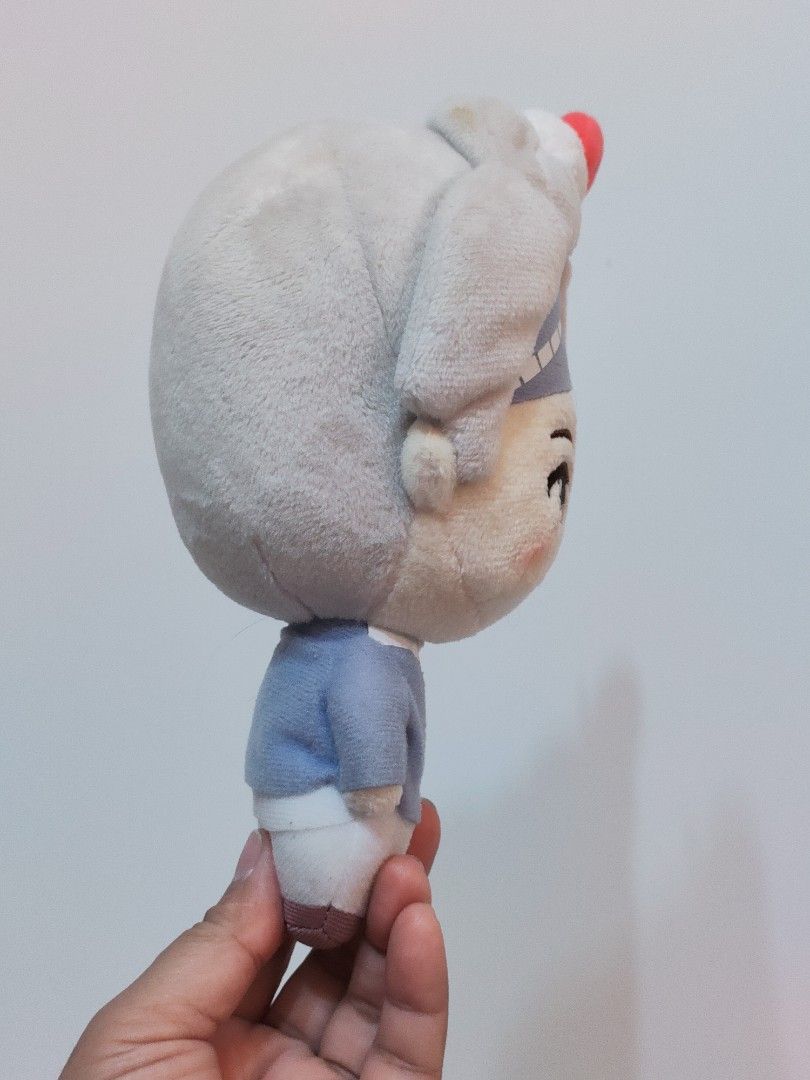 BTS Tinytan V / Taehyung Mic Drop Sweet Time Theme Small Plushie (Category: Plushies & Soft Toys) located in Antipolo. Submitted by bhabiegraciefashionlab (Listing ID 1465999982, Image 2). Description: 💜✨BTS Tinytan V / Taehyung Mic Drop Sweet Time Theme Small Plushie ✨💜 🇯🇵Authentic From Japan 📸Actual Photos posted, what you see is what you'll get 😍Perfect for BTS Fans/Armys /Tinytan Collectors or for gifting 🔖Like New 💸MOP 👉🏻Gcash /Mar