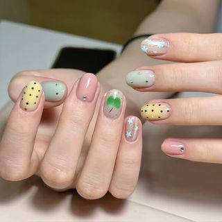 (Category: ) located in . Submitted by nailhaven68 (Listing ID 1466081305, Image 1). Description: .