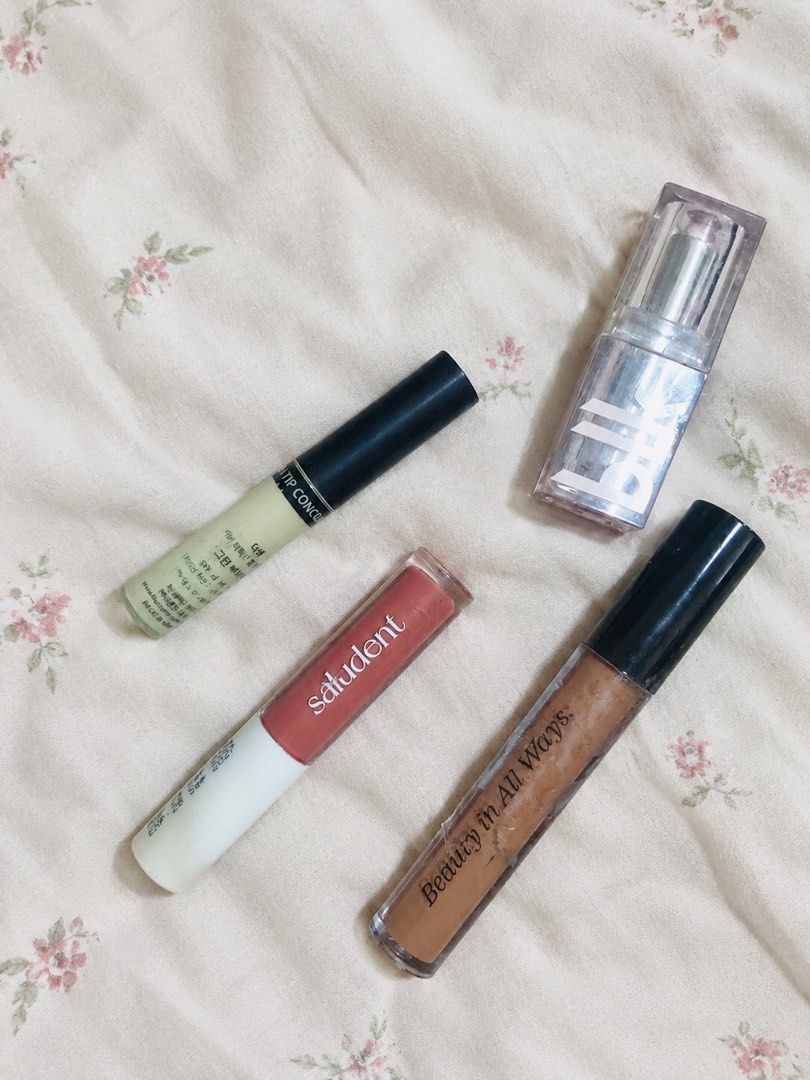 Make up Bundle : Saem Concealer, Blk, Colourette and Saludent (Category: Makeup) located in Quezon City. Submitted by chandriasw17835 (Listing ID 1466089230, Image 1). Description: Decluttering some of my makeup collection. Selling this bundle because I recently bought a new product that’s similar to these, so I no longer need them. All items are still in good condition. .