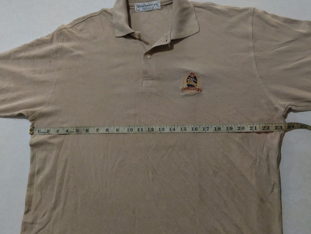 Burberry (Category: Luxury Apparel) located in Ajuy. Submitted by aljohndalumpines88 (Listing ID 1465975843, Image 3). Description: no issue.