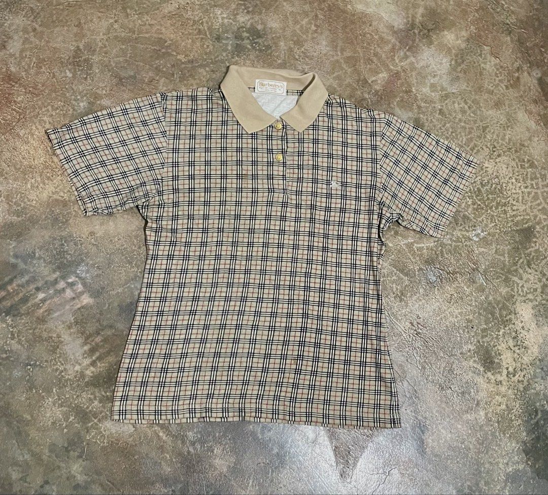 Burberry vintage polo (Category: Looking For) located in Davao. Submitted by mj_designervintagecurator (Listing ID 1466109738, Image 2). Description: 📌In good condition 📌best fit med to semi large for men if for womens fit best for large 📌shoulder 16- bust 40- armpit 18- length 24 inches.