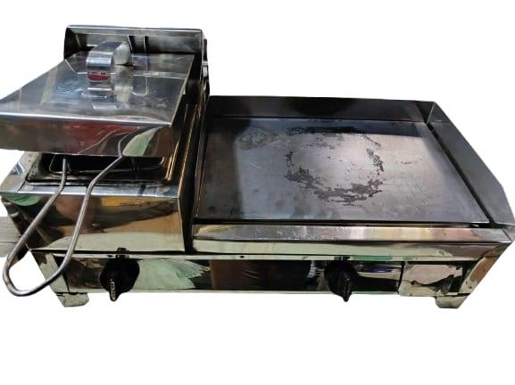 Burger Grill With Deep Fryer (Category: Other Kitchen Appliances) located in Muntinlupa City. Submitted by phillip14418 (Listing ID 1363730866, Image 2). Description: Full Dimension: L=24" W=14" H=15" for pick up.