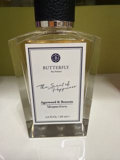 (Category: ) located in . Submitted by perfume.addiction02 (Listing ID 1466047627, Image 1). Description: .
